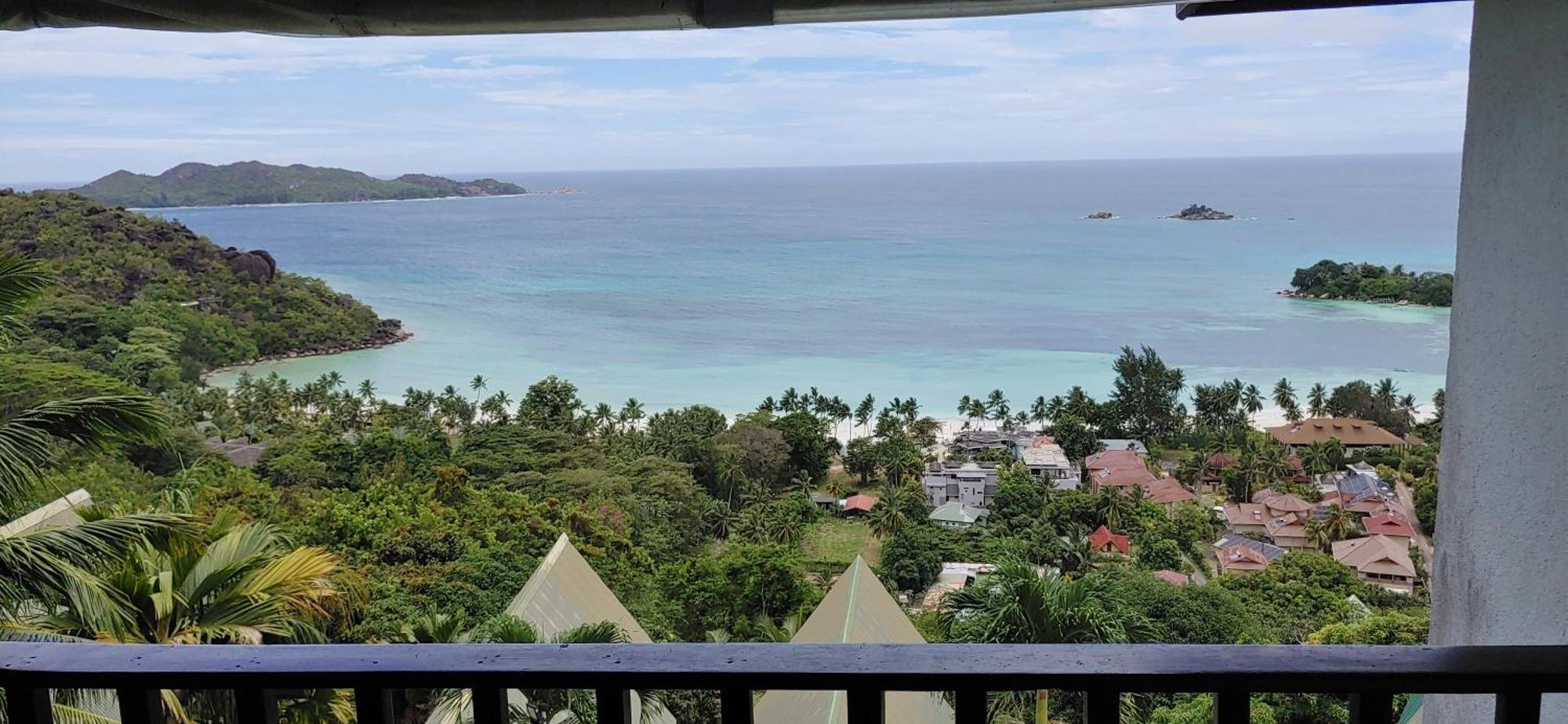 Mango Lodge Anse Volbert Village  Room photo